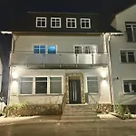 Ahr