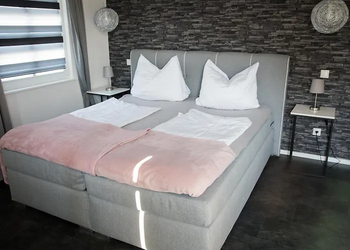 Ahr 公寓式酒店 3*